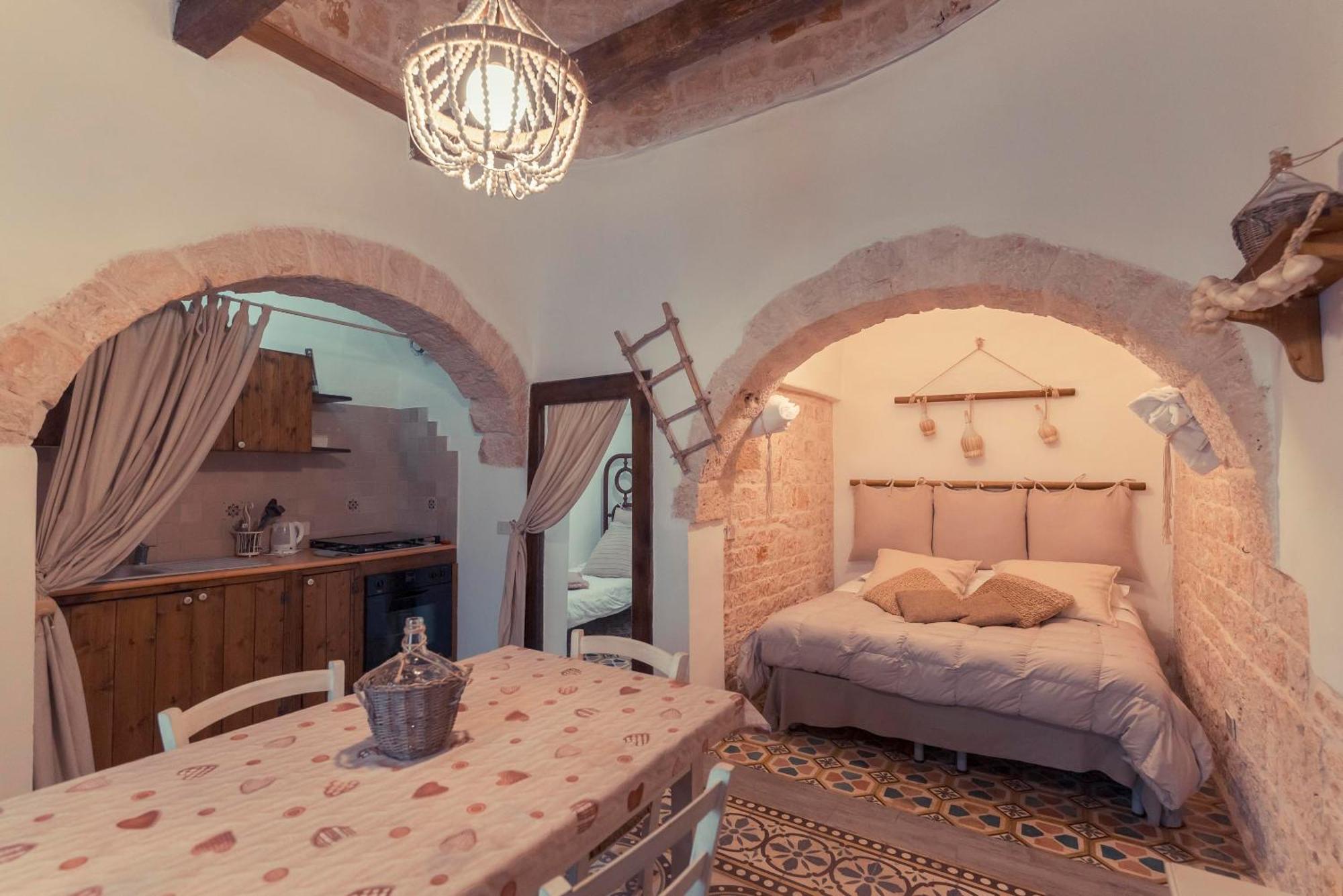 Trulli Antichi Mestieri - Widespread Trulli In The Historic Center Bed & Breakfast Alberobello Luaran gambar