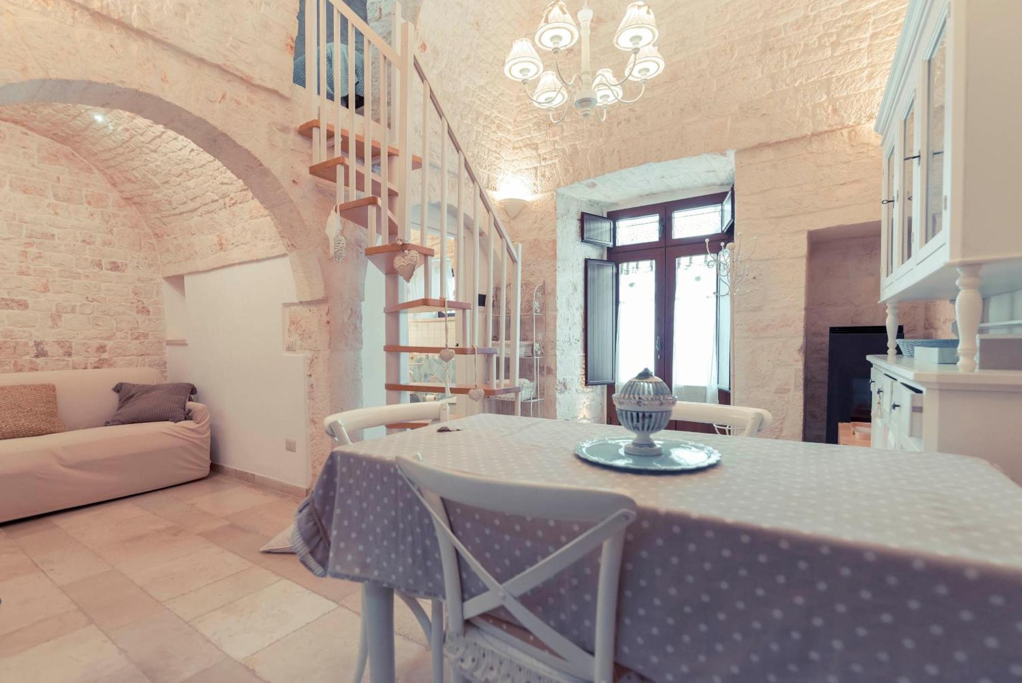 Trulli Antichi Mestieri - Widespread Trulli In The Historic Center Bed & Breakfast Alberobello Luaran gambar